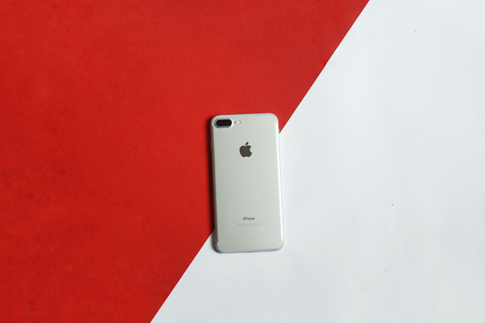 WWDC 2026: Apple reconstrói a Siri com IA do Google e lança o iOS 27
